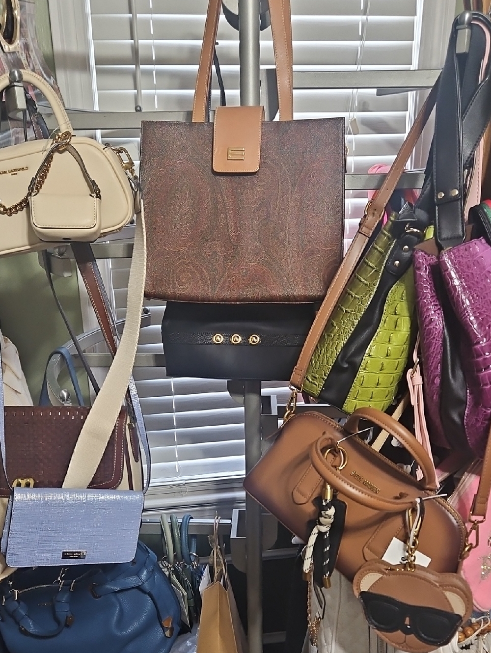 UNLISTED INVENTORY FOR LIVE POSH SHOWS